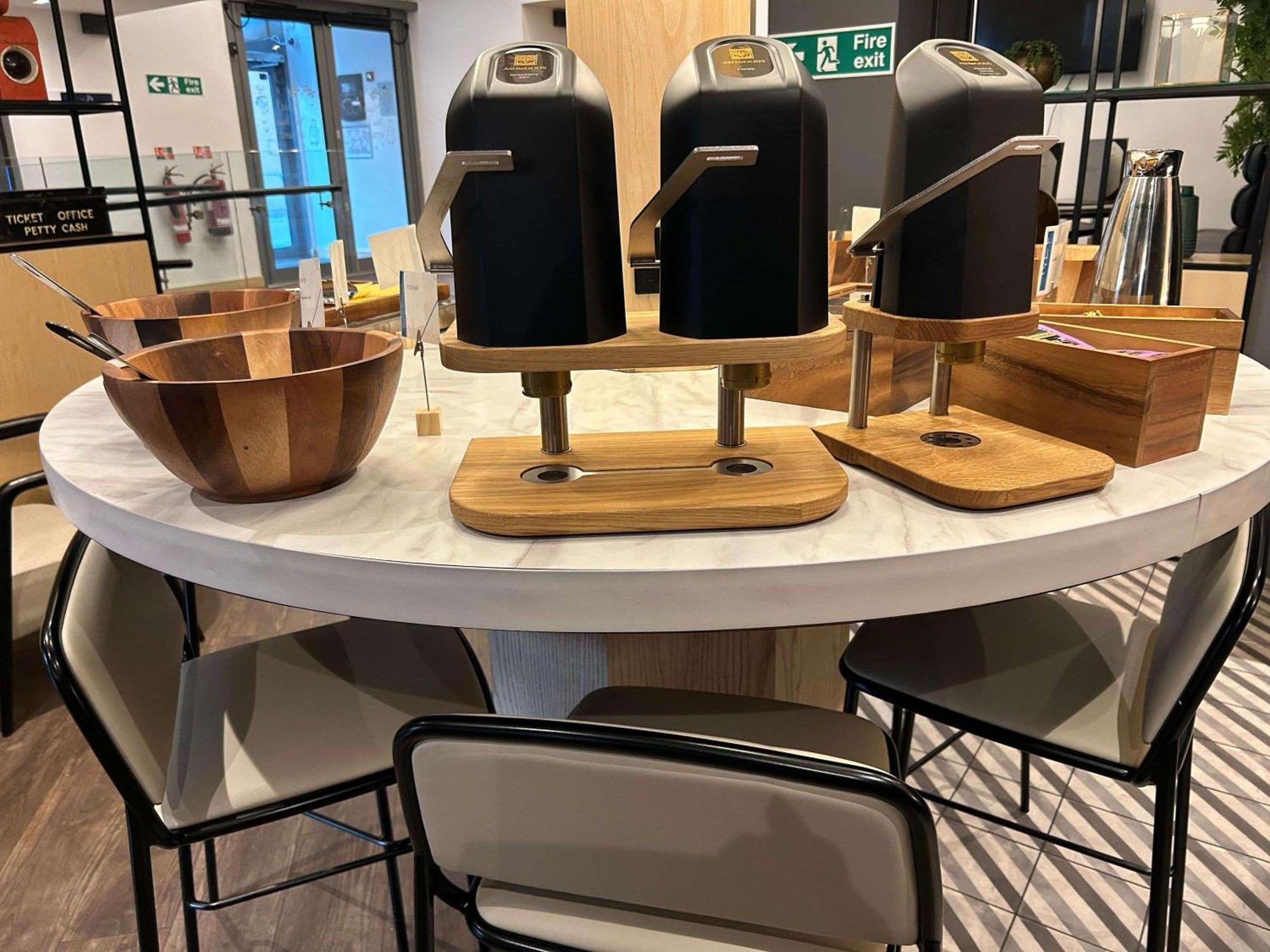 Ibis Budget Swindon Luaran gambar
